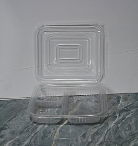 Plato de plástico con separadores